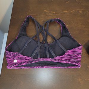 SOLD. Lululemon Sports BRa